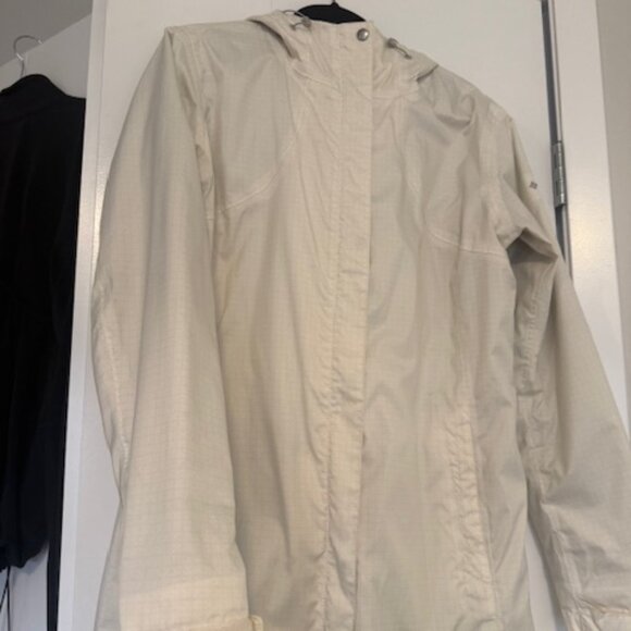 Columbia women's spring/fall jacket - Size XL - Picture 2 of 9